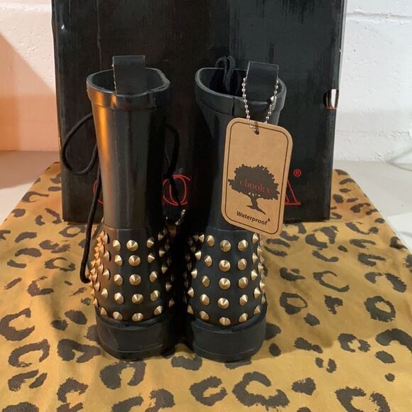 Chooka Black stomper studded size 7 - Picture 4 of 5